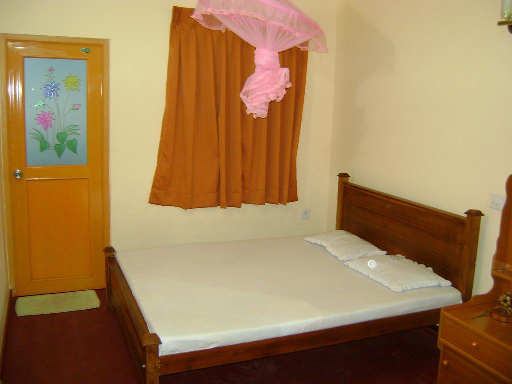 Family Guest House ميريسا الغرفة الصورة
